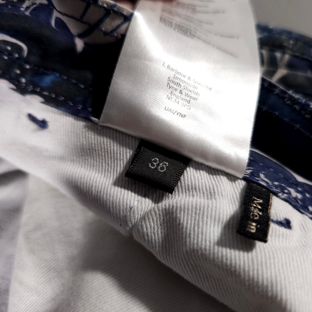 Barbour Cargo Shorts Mens 36 Blue Wave Print White Mountaineering MTR0477BL51 - Picture 4 of 7